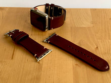 Lade das Bild in den Galerie-Viewer, Apple Watch Band Handgeist VinoRosso/Weinrot