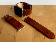 Lade das Bild in den Galerie-Viewer, Apple Watch Band Handgeist Marrone/Braun